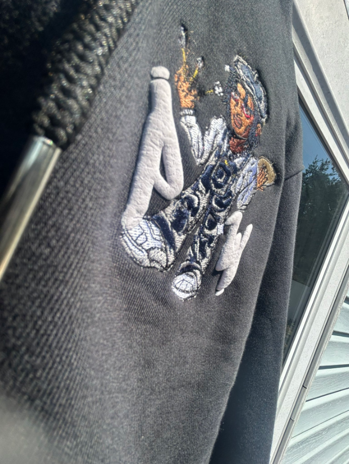 PW BLACK PAINTER CROPPED HOODIE